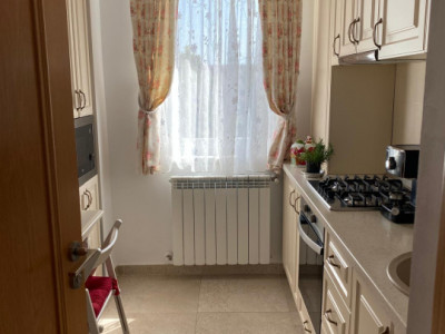 Apartament 3 camere – New Residence Ghencea | Loc parcare inclus in pret | 