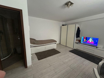 Garsonieră modernă în Herăstrău 