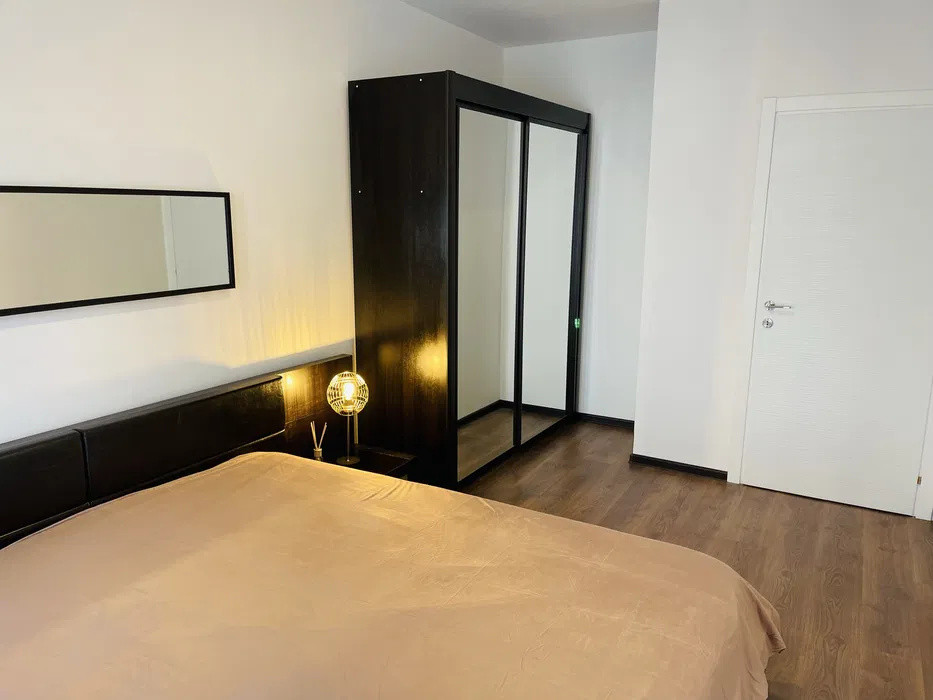 Apartament 2 camere Cosmopolis+loc de parcare 