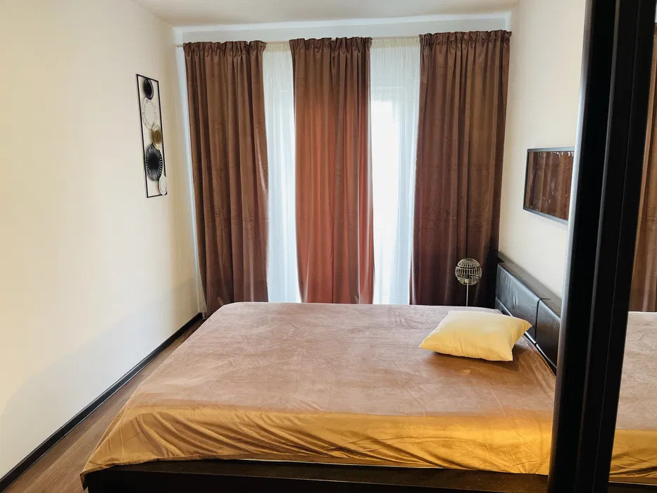 Apartament 2 camere Cosmopolis+loc de parcare 