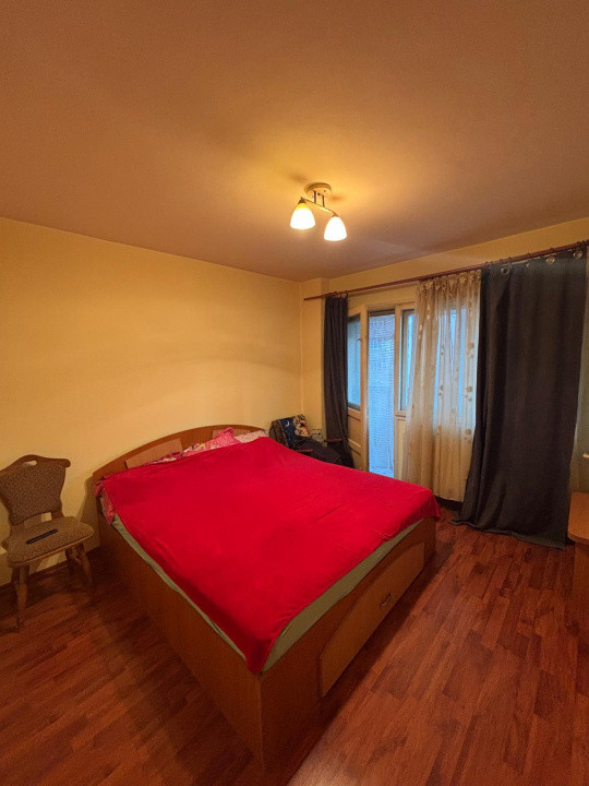 Apartament 3 camere decomandat – Lacul Tei | Bloc reabilitat