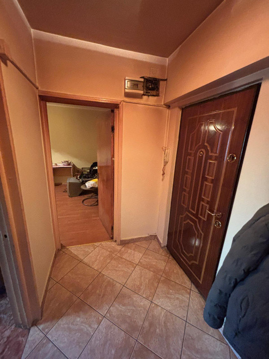 Apartament 3 camere decomandat – Lacul Tei | Bloc reabilitat