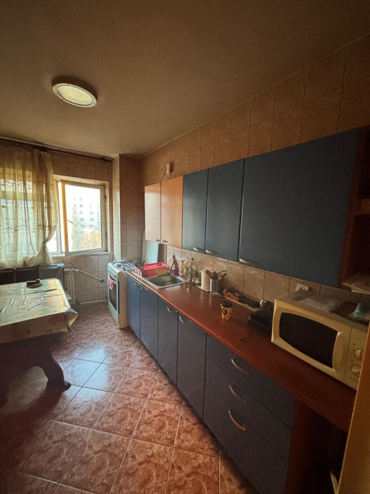 Apartament 3 camere decomandat – Lacul Tei | Bloc reabilitat