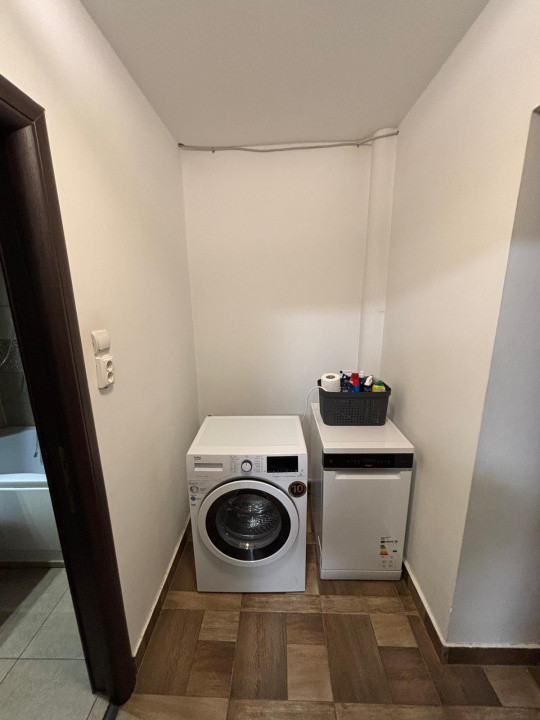 Apartament 3 camere | Proaspăt renovat & mobilat 