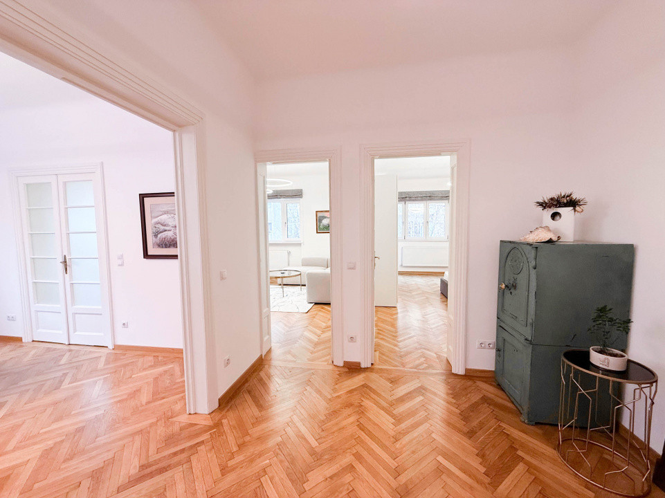 Inchiriere apartament 3 camere UNIVERSITATE