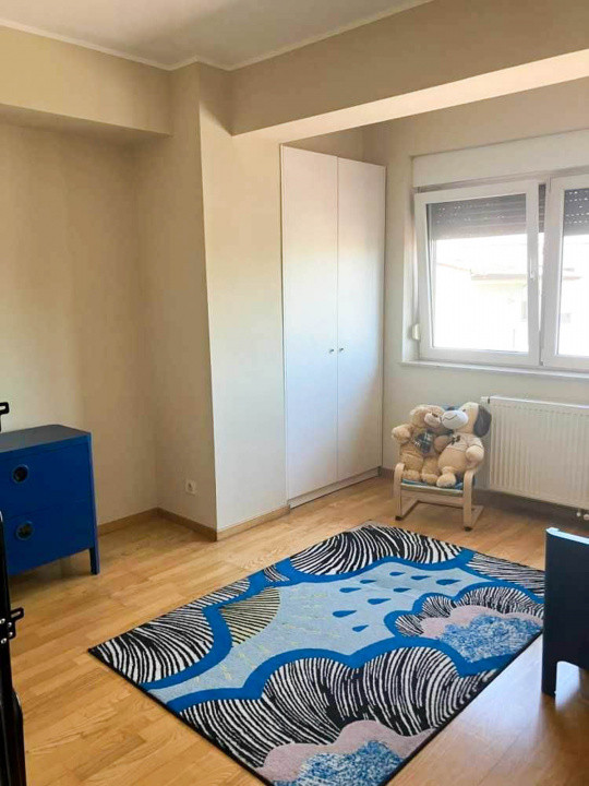 Inchiriere apartament 3 camere Stefan cel Mare | 9' Metrou