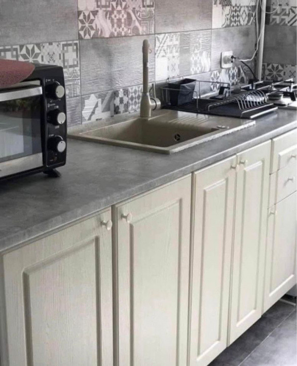 Garsoniera moderna, la cheie, bloc nou, centrala, metrou 1 Decembrie