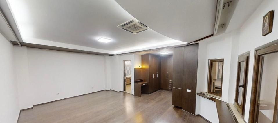 Inchiriere apartament 4 camere Ion Neculce 200mp