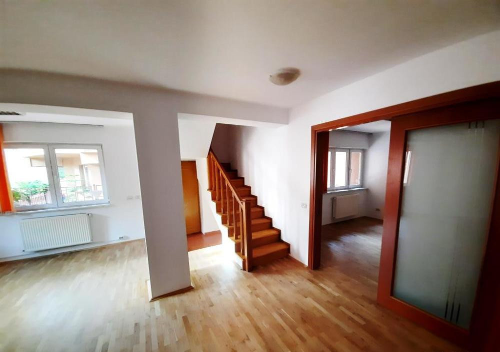 Inchiriere Duplex P+1 4 camere, Stefan cel Mare Viitorului