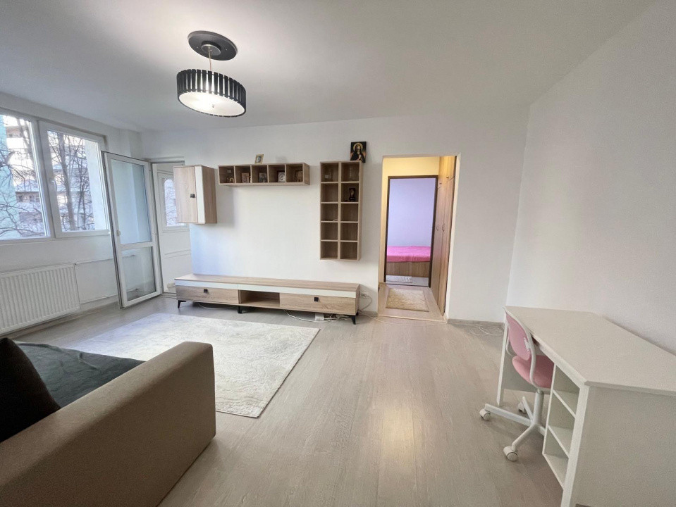 Apartament cu 2 camere, Metro Obor