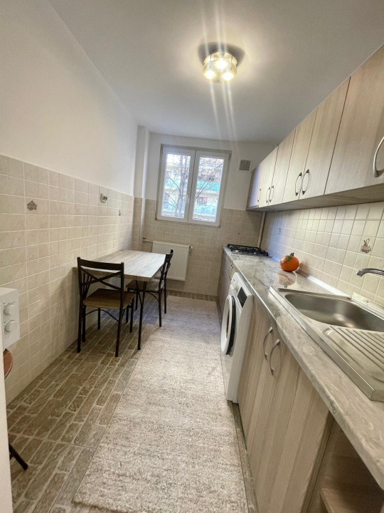 Apartament cu 2 camere, Metro Obor