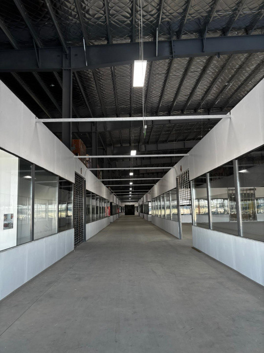 HUB Industrial & Comercial Premium Afumați 