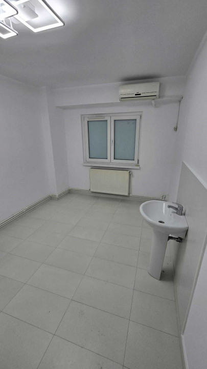 Parter comercial de închiriat | Zonă activă, acces rapid