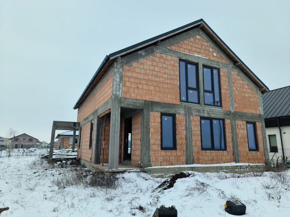 De vanzare casa la rosu 190 mp utili- Eden Forest-Gulia, Dambovita,Comision ZERO