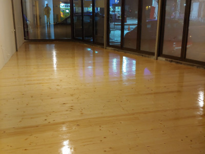 Spatiu comercial stradal, 200 mp, terasa, Horeca, zona Dacia