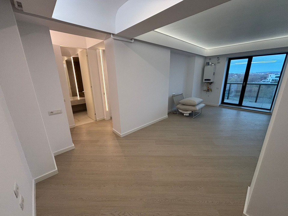 2 camere Cortina North Faza 3 • Etaj 3 • Vedere deschisă, premium
