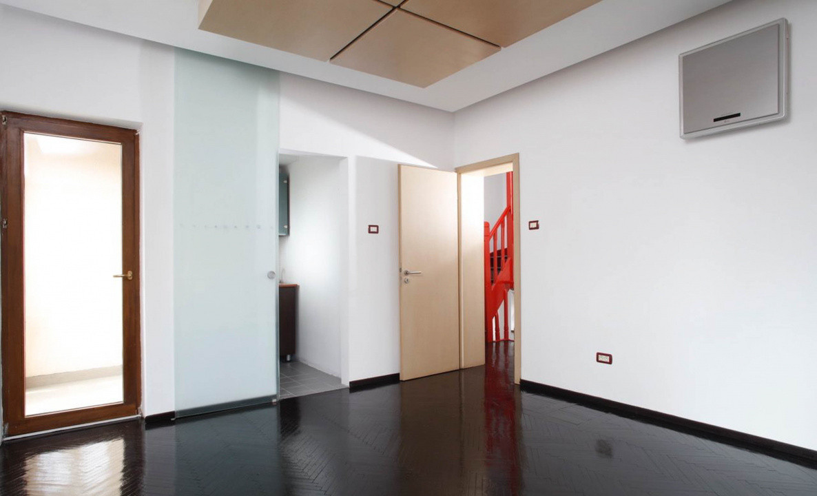 Spatiu creativ Etaj 1 + Mansarda | Zona Decebal Muncii