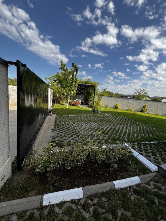 Casă modernă premium cu 4 camere și curte generoasă – Bragadiru, zona Ghindiceni