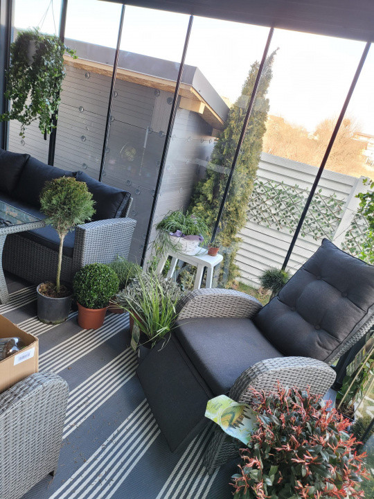 Casă modernă cu 4 camere, complet mobilată – Bragadiru, zona Ghindiceni