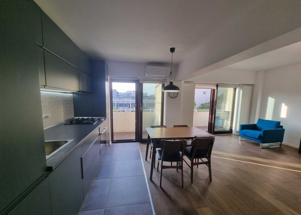 2 camere de inchiriat | Ultracentral, aproape de metrou