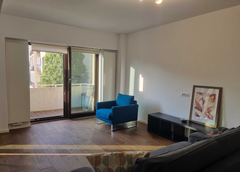 2 camere de inchiriat | Ultracentral, aproape de metrou