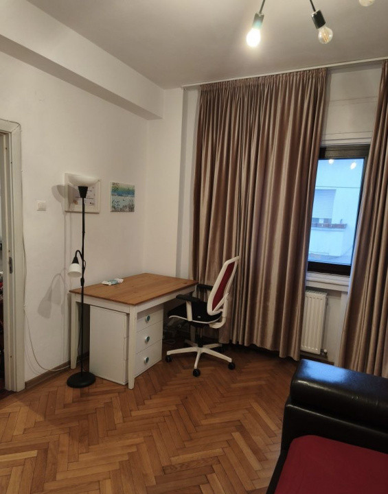 Inchiriere apartament 3 camere Unirii | Centrala proprie
