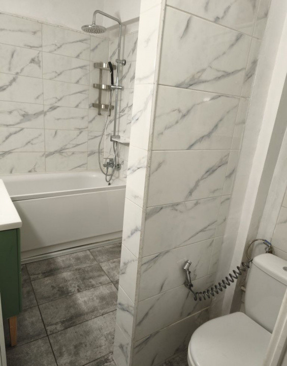 Inchiriere apartament 3 camere Unirii | Centrala proprie