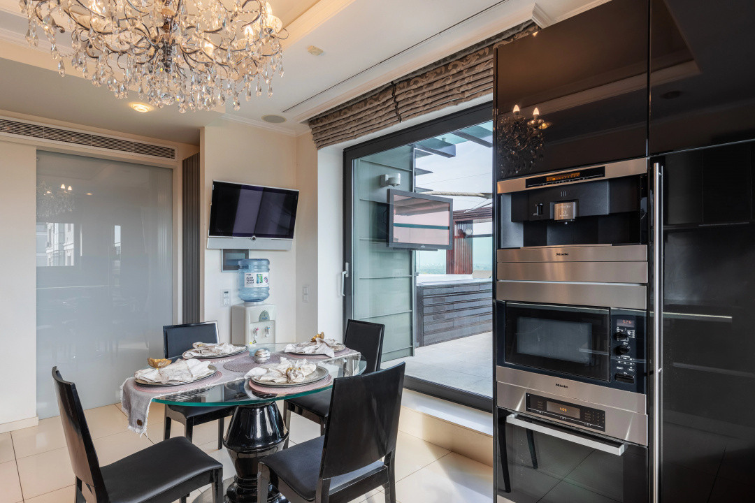 Penthouse | 475 mp | Terasa 200 mp | Barbu Vacarescu | Tei