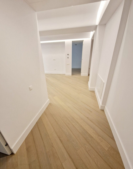 Apartament modern 3 camere 95 mp, terasa, complex nou, zona Iancu Nicolae