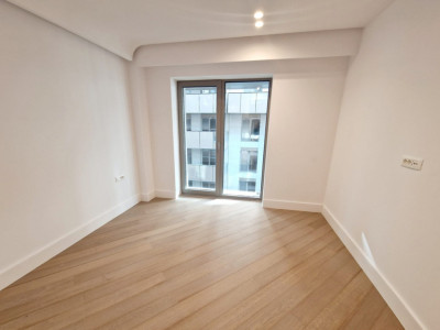 Apartament modern 3 camere 95 mp, terasa, complex nou, zona Iancu Nicolae