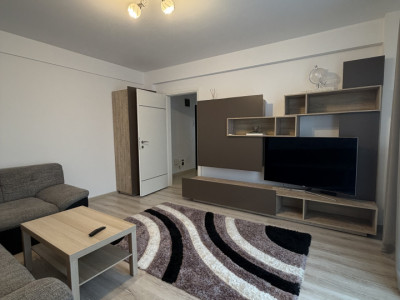 Închiriere apartament 2 camere Zona Piața Sudului 