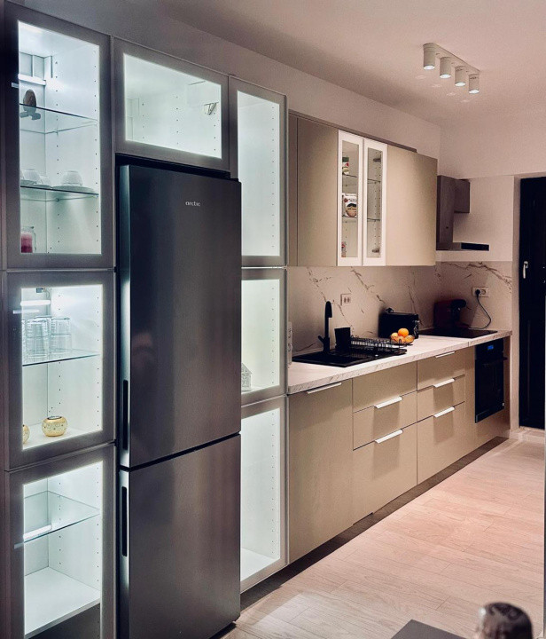 de inchiriat apartament 3 camere in SunLake