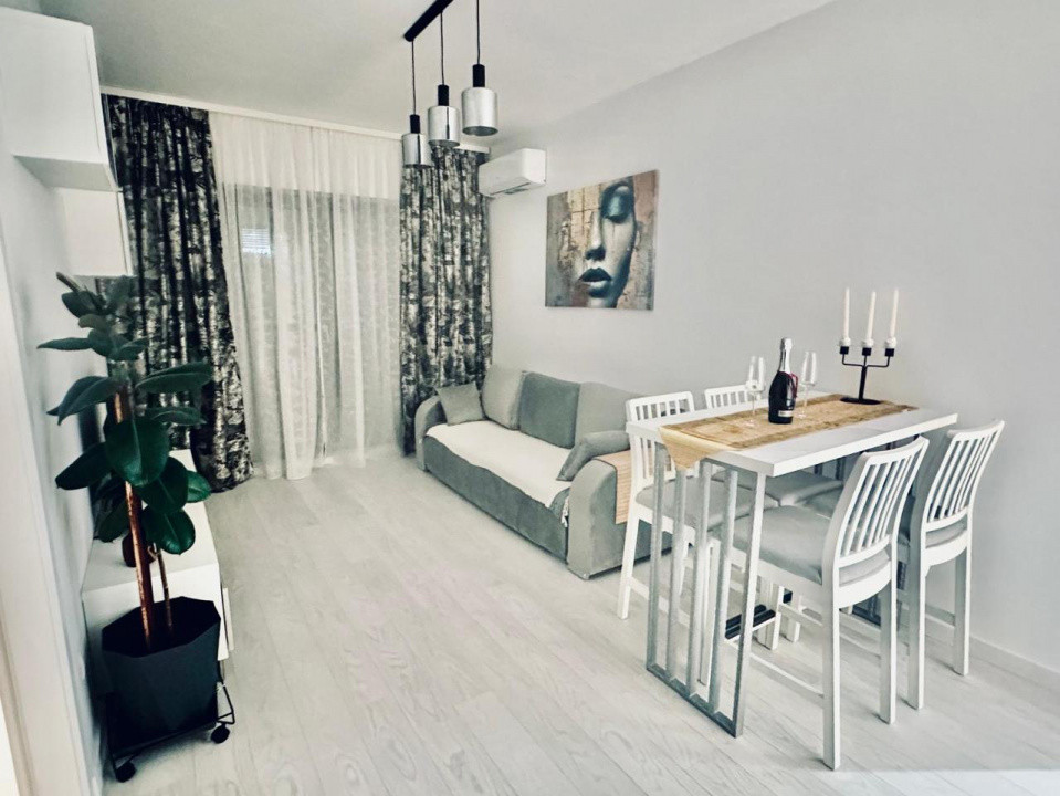 de inchiriat apartament 3 camere in SunLake