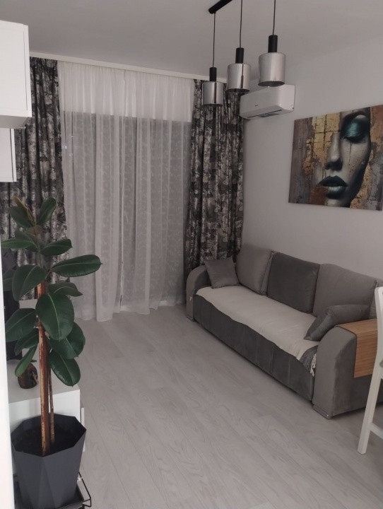 de inchiriat apartament 3 camere in SunLake