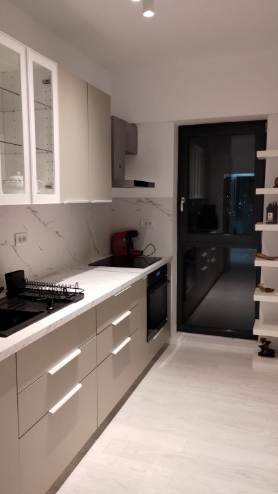 de inchiriat apartament 3 camere in SunLake