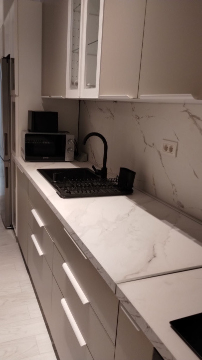 de inchiriat apartament 3 camere in SunLake