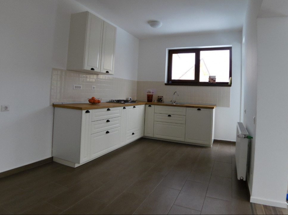 Duplex elegant de vânzare în Mogoșoaia