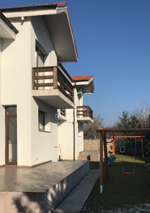 Duplex elegant de vânzare în Mogoșoaia