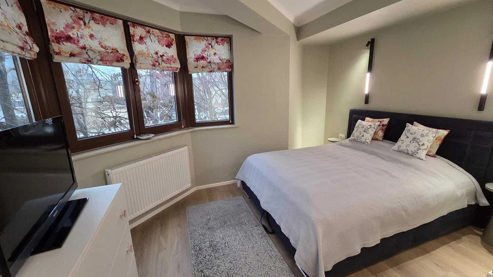 Apartament decomandat in zona Herastrau Nordului 