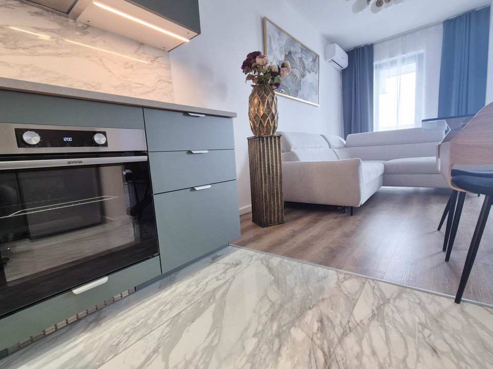 Inchiriere apartament 2 camere Aparatorii Patriei | Modern, parcare, centrala