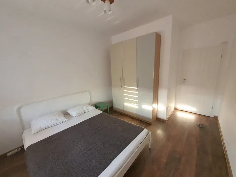 De inchiriat apartament decomandat cu 2 camere  in Grozavesti 