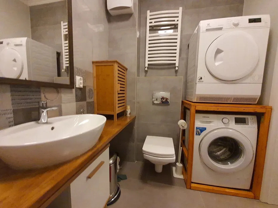 De inchiriat apartament decomandat cu 2 camere  in Grozavesti 