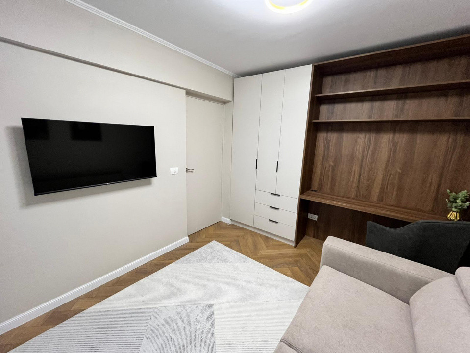 de inchiriat apartament  cu 4 camere  in Doamna Ghica 