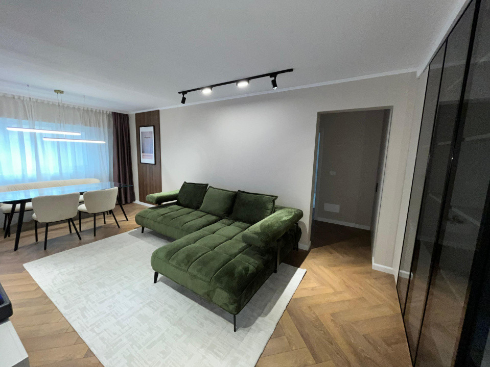 de inchiriat apartament  cu 4 camere  in Doamna Ghica 