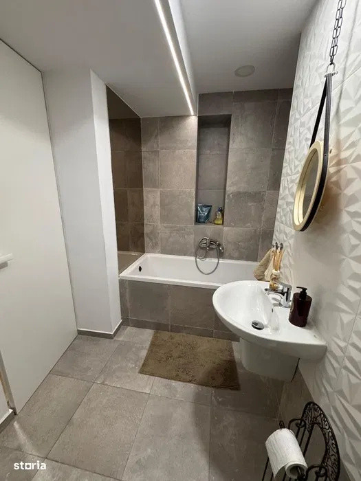 Apartament 3 camere de vanzare - 4 City Pipera