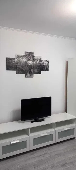 de inchiriat apartament decomandat cu 2 camere  in Aviatiei 