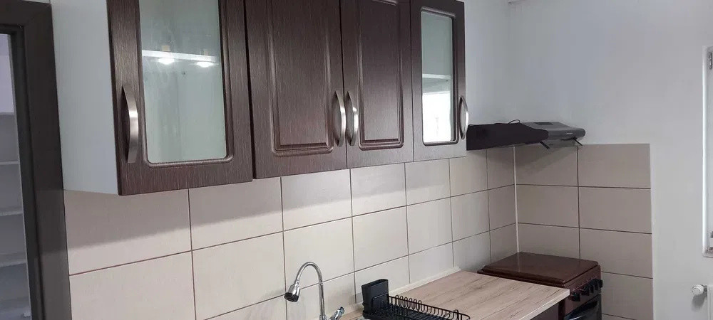 de inchiriat apartament decomandat cu 2 camere  in Aviatiei 