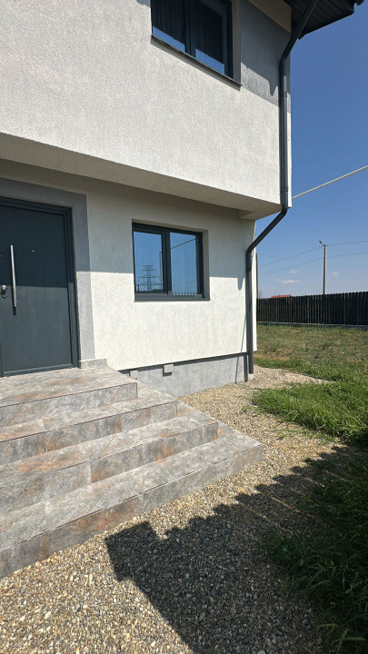 Duplex modern in Olteni, comuna Clinceni