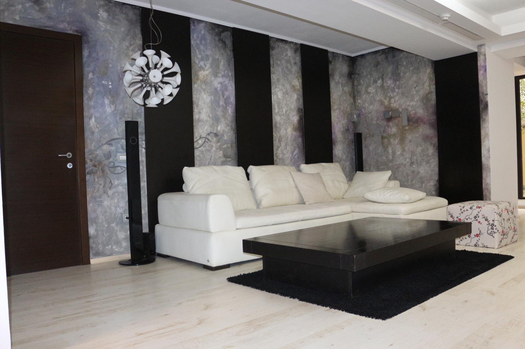 Apartament cu 3 camere în Herăstrău, grădină proprie