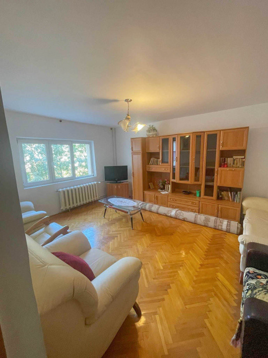 Inchiriere apartament 3 camere Calea Vitan | 80 mp, spațios